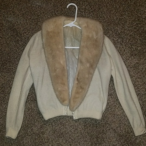 Sweaters - Cashmere and fur cardigan